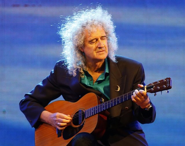 Queen grubunun gitaristi Brian May: Ölebilirdim! - Magazin haberleri