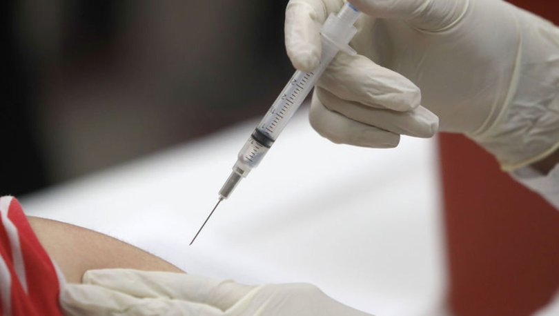 Oxford Üniversitesi Covid-19 aşısını Afrikalılar üzerinde test etmeyi planlıyor