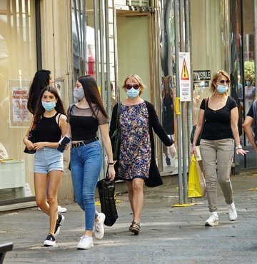 Dünya Sağlık Örgütü, Kovid-19 taşıdığı halde hastalık belirtisi göstermeyen "asemptomatik" hastalardan virüsün bulaşmasının "çok nadir" olduğunu açıkladı