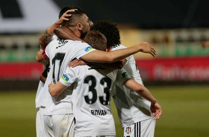 “Fənərbaxça” “Trabzonspor”a qarşı -