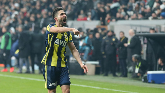 Son dakika transfer haberleri - Fenerbahçe'de dev operasyon - İşte gidecek isimler