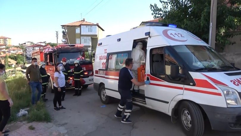 Son dakika haberler... Kovid-19 şüphelisi çocuk ikna edilerek hastaneye kaldırıldı