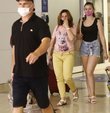 Türkiye ile Ukrayna arasında, koronavirüs tedbirleri kapsamında ara verilen uçuşların başlamasıyla içinde 189 turistin bulunduğu uçak, Antalya Havalimanı