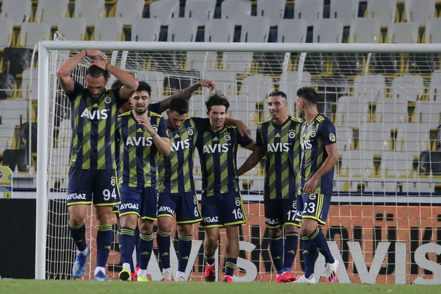 Fenerbahce Sampiyonlar Ligi Mucizesi Arayacak Genclerbirligi Maci 11 I Futbol Haberleri