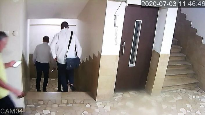 Kilometrelerce ötede yaşanan patlama anının paniği kamerada!