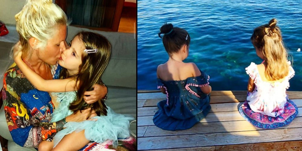 Kızlarıyla bir arada...