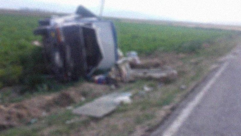 Şanlıurfa'da otomobil şarampole devrildi: 1 ölü, 4 yaralı