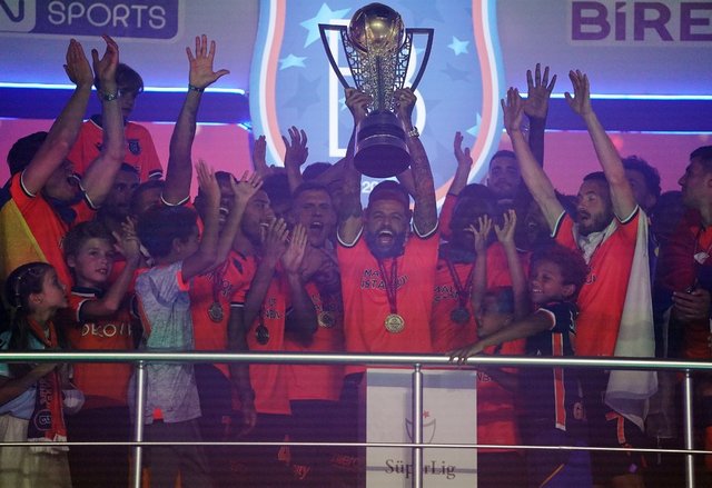 Başakşehir'in şampiyonluğu için ne dediler?