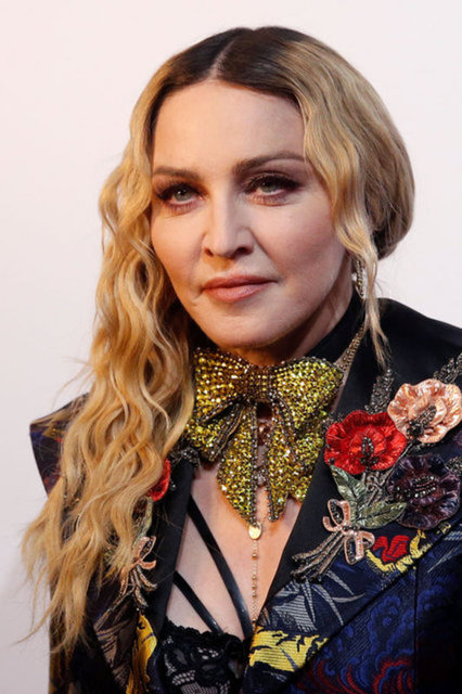 Instagram'dan Madonna'ya uyarı - Magazin haberleri