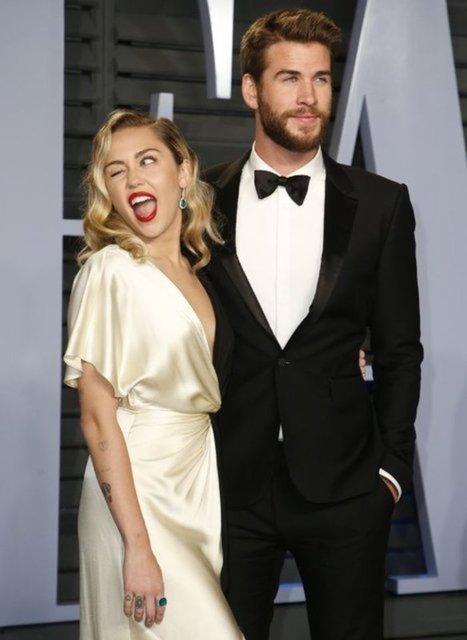 Miley Cyrus Liam Hemsworth Un Kalbini Kirdi Magazin Haberleri Magazin Haberleri