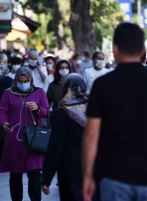 Son dakika haberi... 'Korona davetleri' devam ediyor! 'Kabul günü' sonrası 68 daireye karantina