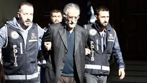 FETÖ elebaşı Gülen'in kardeşinin cezası onandı