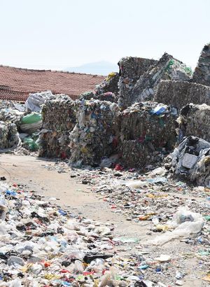 Atık ithalatı kotası yüzde 50'ye indirildi