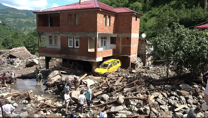 Son Dakika Haberi Karadeniz De Hayat Kurtacak Cm