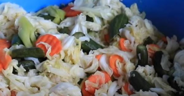 karisik tursu tarifi nasil yapilir