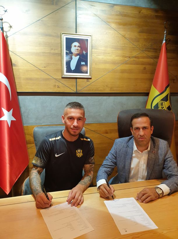 Son Dakika Adem Buyuk Galatasaray Dan Ayrildi