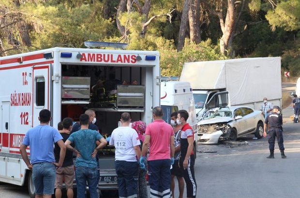 Antalya'da kaza! Yaralılar var