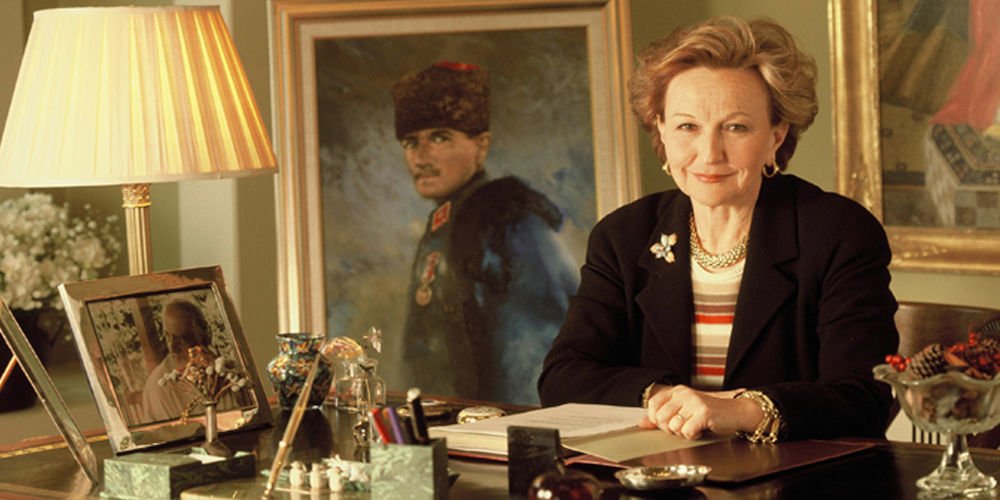 Suna Kıraç hayatını kaybetti