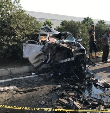 Adana'da TIR ile cip çarpıştı!