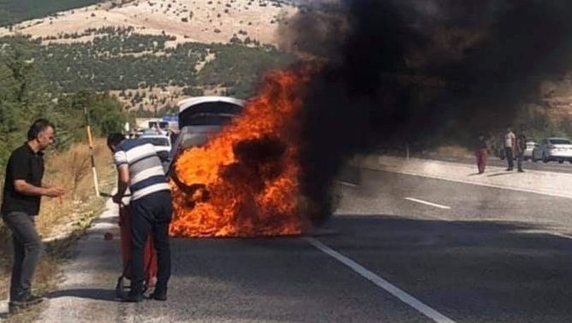 Son dakika! KORKUNÇ! Denizli'de sıfır araç alev alev yandı! Arkadan gelen sürücü kurtardı - Haberler