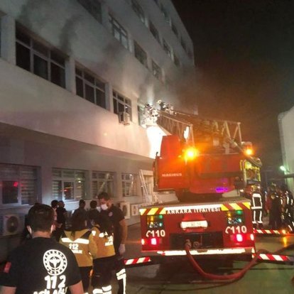 Son Dakika Ankara Da Diskapi Hastanesi Nde Korkutan Yangin Son Dakika Haberleri