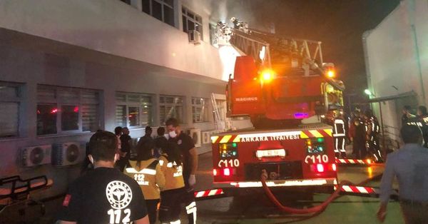 Son Dakika Ankara Da Diskapi Hastanesi Nde Korkutan Yangin Son Dakika Haberleri