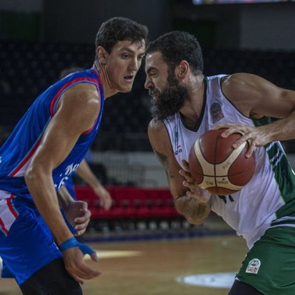 Besiktas 74 Fenerbahce Beko 83