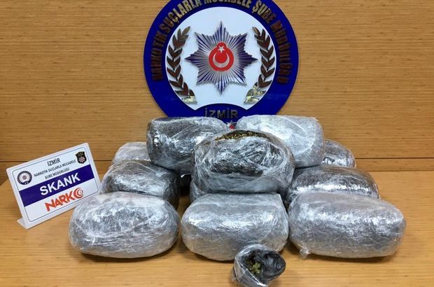 İzmir'de uyuşturucu operasyonu! 5 gözaltı