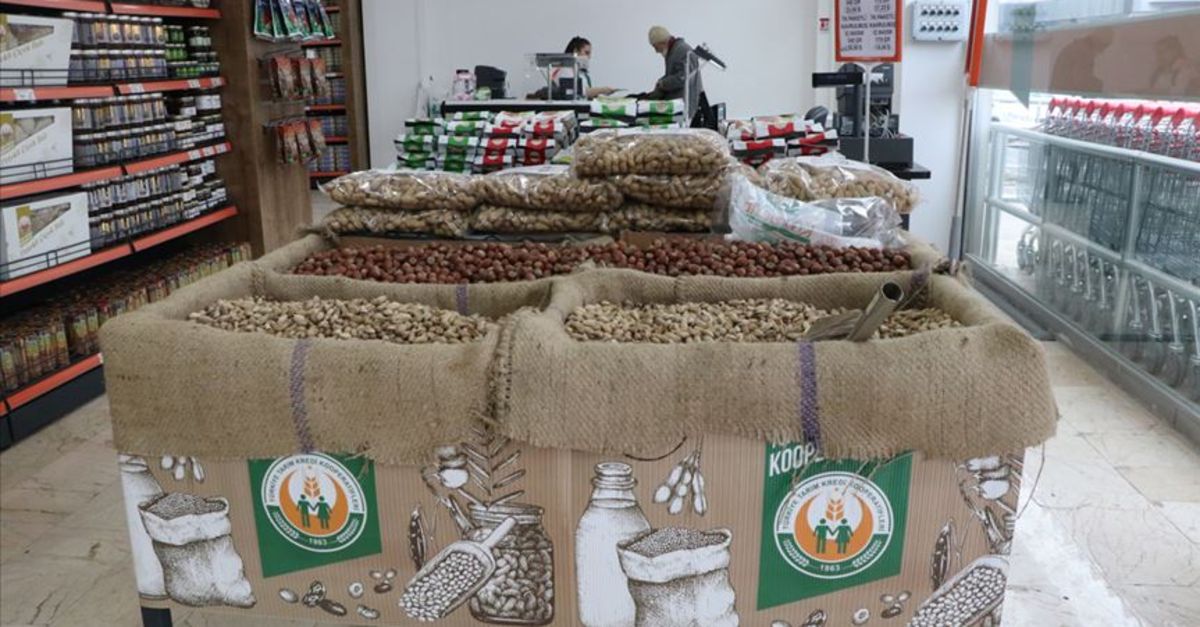 Tarım Kredi'den 1.6 milyar liralık alım