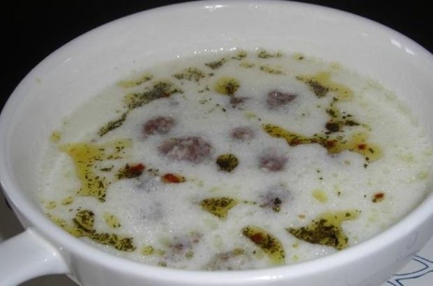 Nefis ekşili köfte çorbasının pratik tarifleri