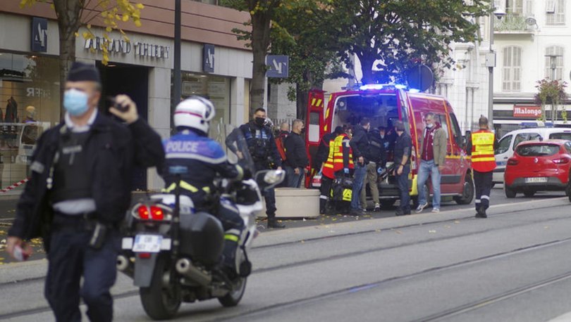 SON DAKİKA: Fransa'da terör saldırısı iddiası! Bıçaklı saldırıda 3 kişi...