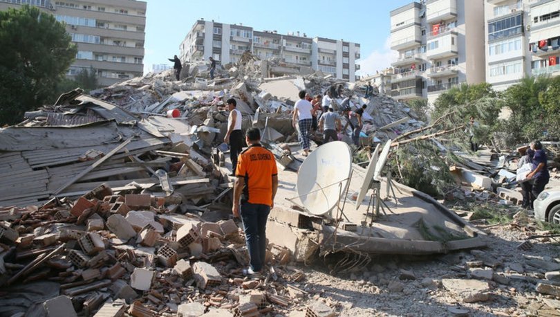 SON DAKİKA İZMİR DEPREMİ! İzmir depreminde Bayraklı üzüntüsü! Kentsel dönüşüm bekleniyordu...