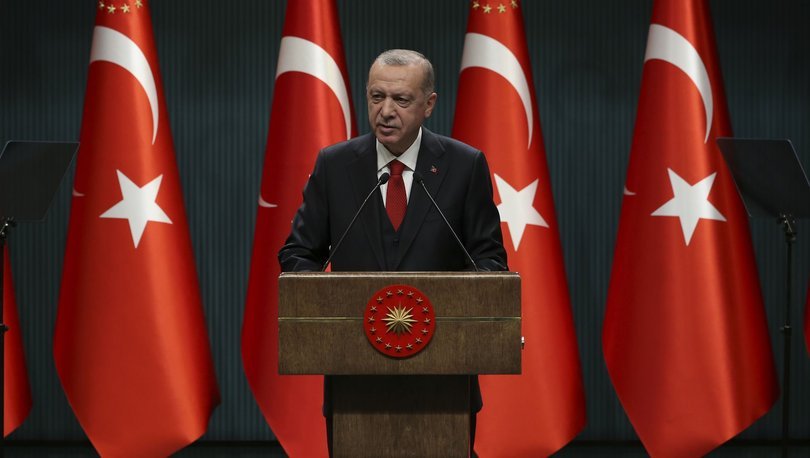 Son dakika... Cumhurbaşkanı Erdoğan'dan İzmir depremi açıklaması: Enkaz altında...