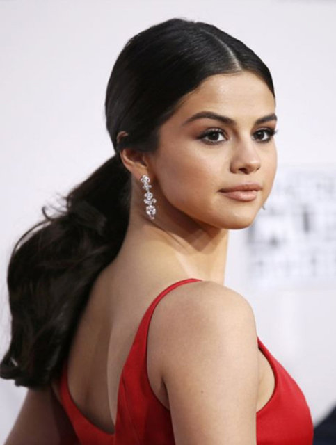 Selena Gomez: Yıllarca karmaşa içinde yaşadım - Magazin haberleri