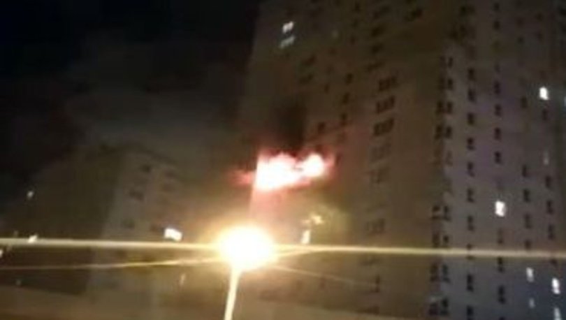Son dakika: Esenyurt'ta 30 katlı binada yangın! Yüzlerce kişi tahliye edildi