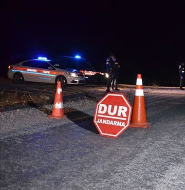 Karantinadaki köye gizlice girmeye çalıştılar
