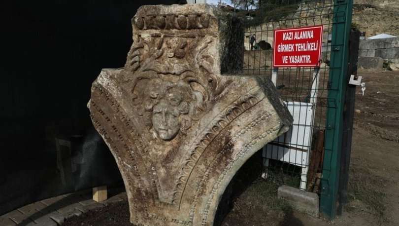 Düzce’de kazı çalışmalarında Medusa heykeli bulundu
