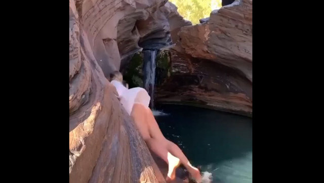 Instagram pozu vermek isterken kayalıklardan düştü
