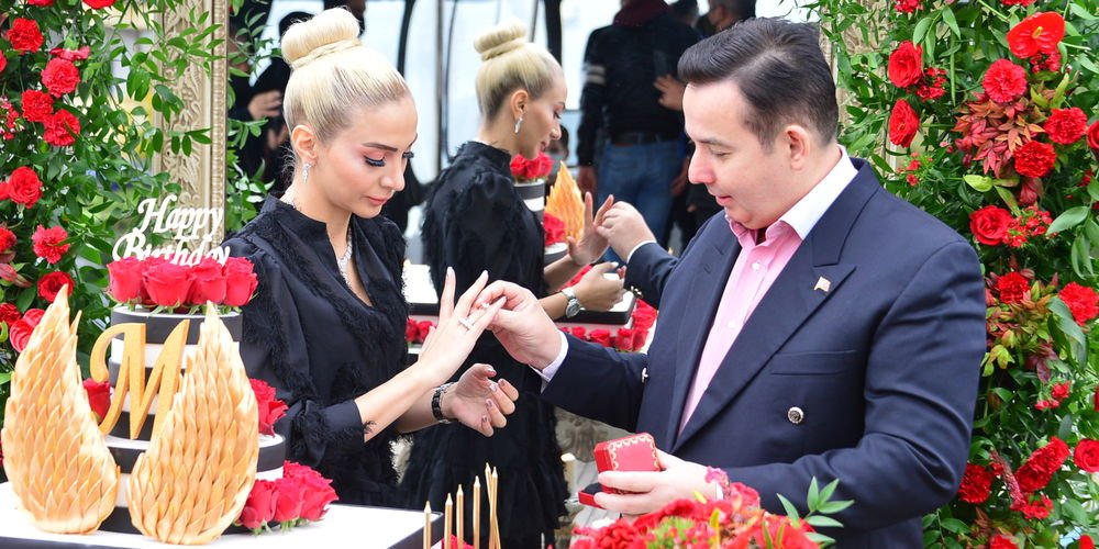 Yeni yaşa özel kutlama