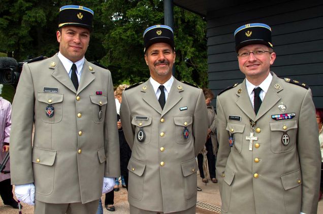 Fransız Ordusu’nda görevli (soldan) haham, imam ve Katolik papaz birarada!