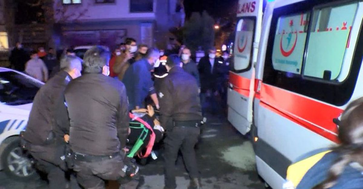 Kartal Da Kopek Gezdirme Kavgasi Kanli Bitti 1 I Agir 4 Yarali Son Dakika Haberleri