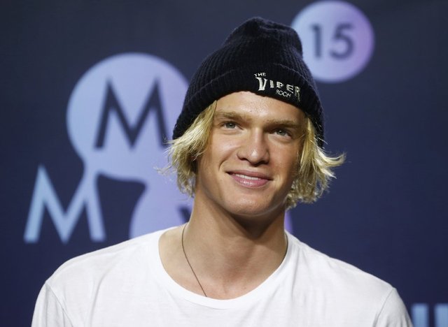 Коди симпсон. Cody Simpson. Cody Simpson 2017. Cody Simpson twitter.