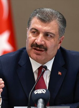 Son dakika: Bakan Fahrettin Koca açıkladı: Mutasyon nedeniyle o ülkelerle uçuşlar...