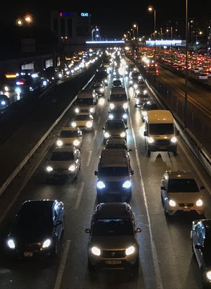 Son dakika: İstanbul'da kısıtlama öncesi trafik yoğunluğu! - Haberler