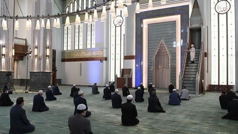 Izmir De Cuma Namazi Saat Kacta Kiliniyor Iste 1 Ocak 2021 Izmir Cuma Namazi Saati Gundem Haberleri