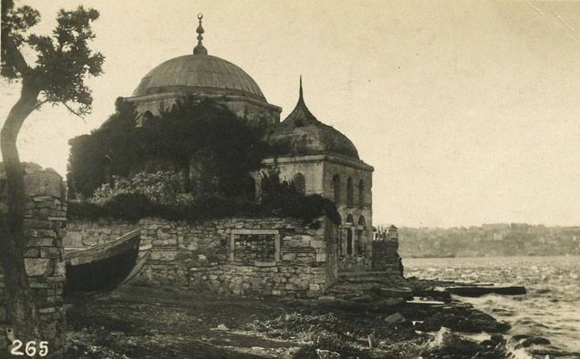 Şemsipaşa Külliyesi 1940’da restore edilmeden önce bu haldeydi.