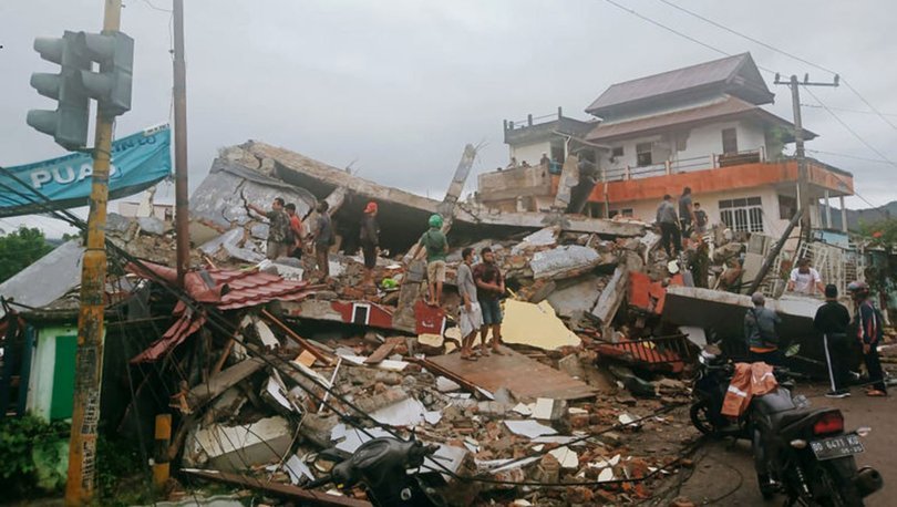 DEPREM! Endonezya'da 6,2 büyüklüğünde deprem: Ölü ve yaralılar var - Haberler