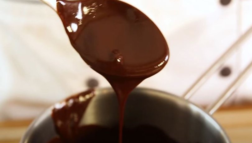 Çikolata sosu tarifi! İşte basit çikolata sosu yapımı