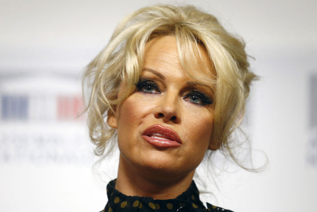 Pamela Anderson veda etti - Magazin haberleri