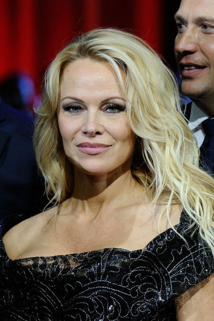 Pamela Anderson veda etti - Magazin haberleri